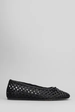 Ballet flats in black leather
