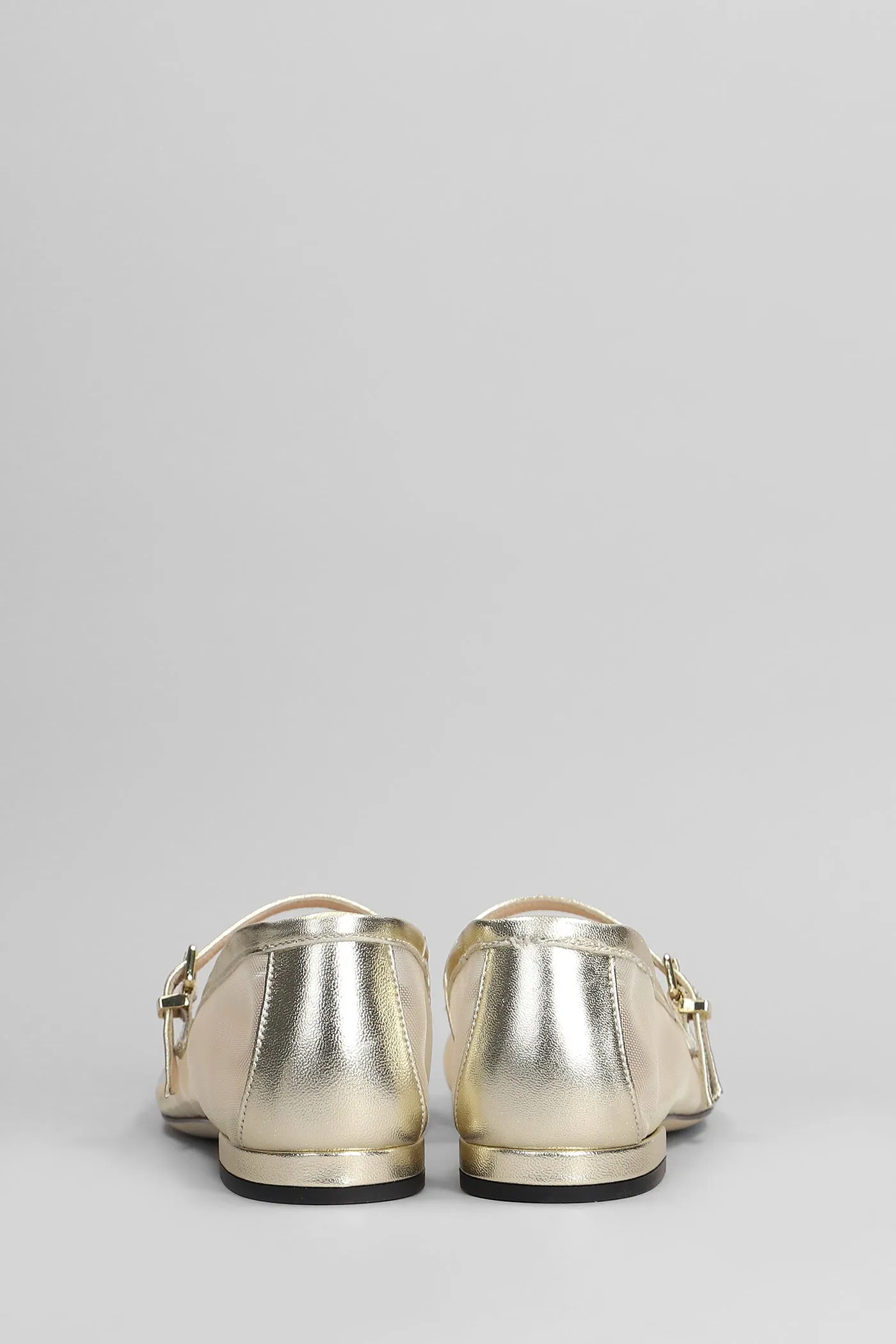 Ballet flats in platinum leather
