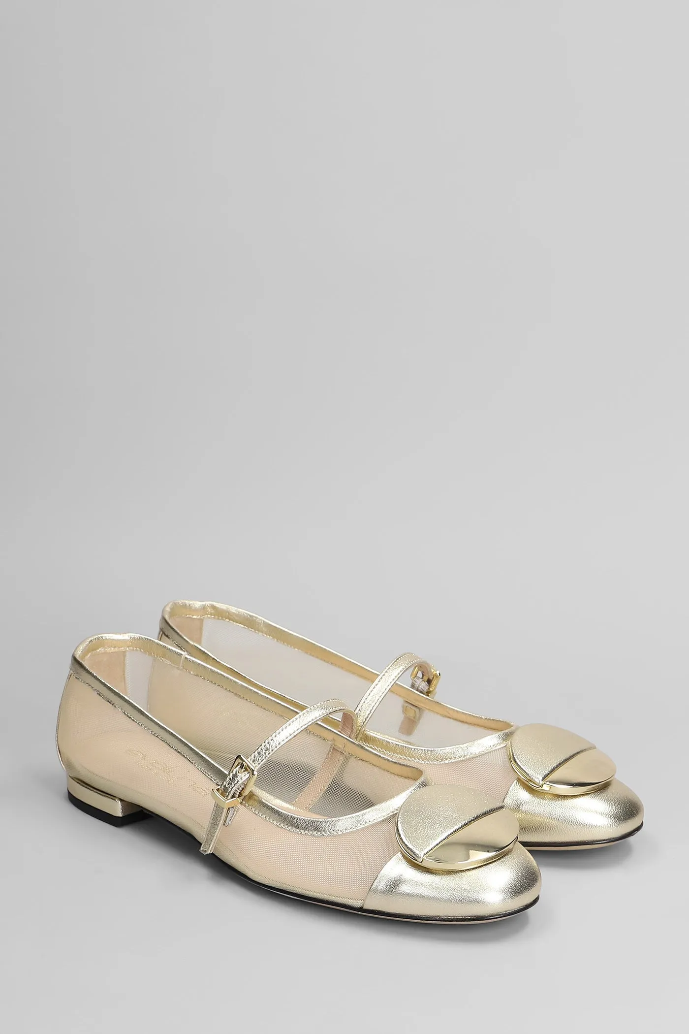 Ballet flats in platinum leather