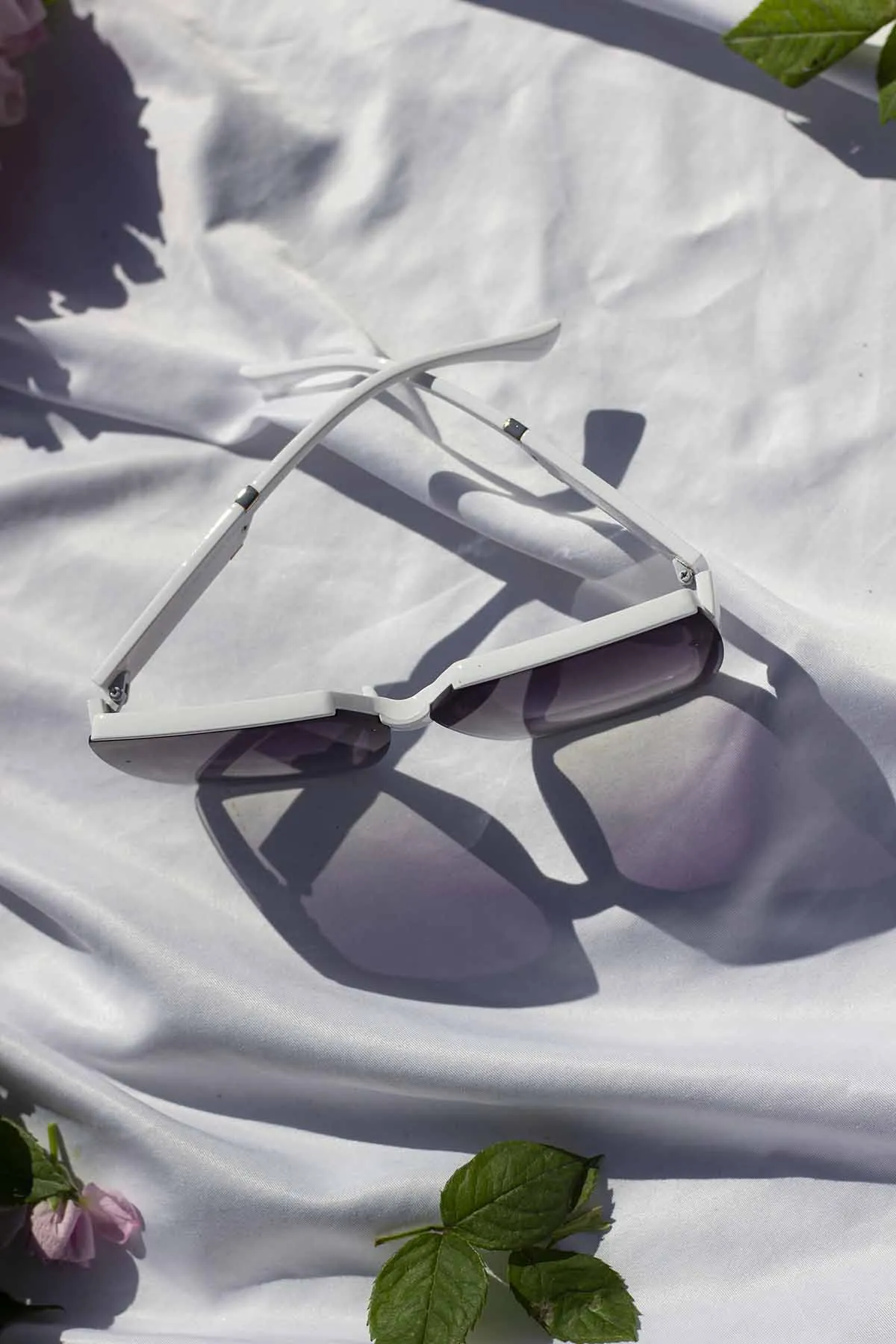Front Lens Chunky Square Angled Sunglasses
