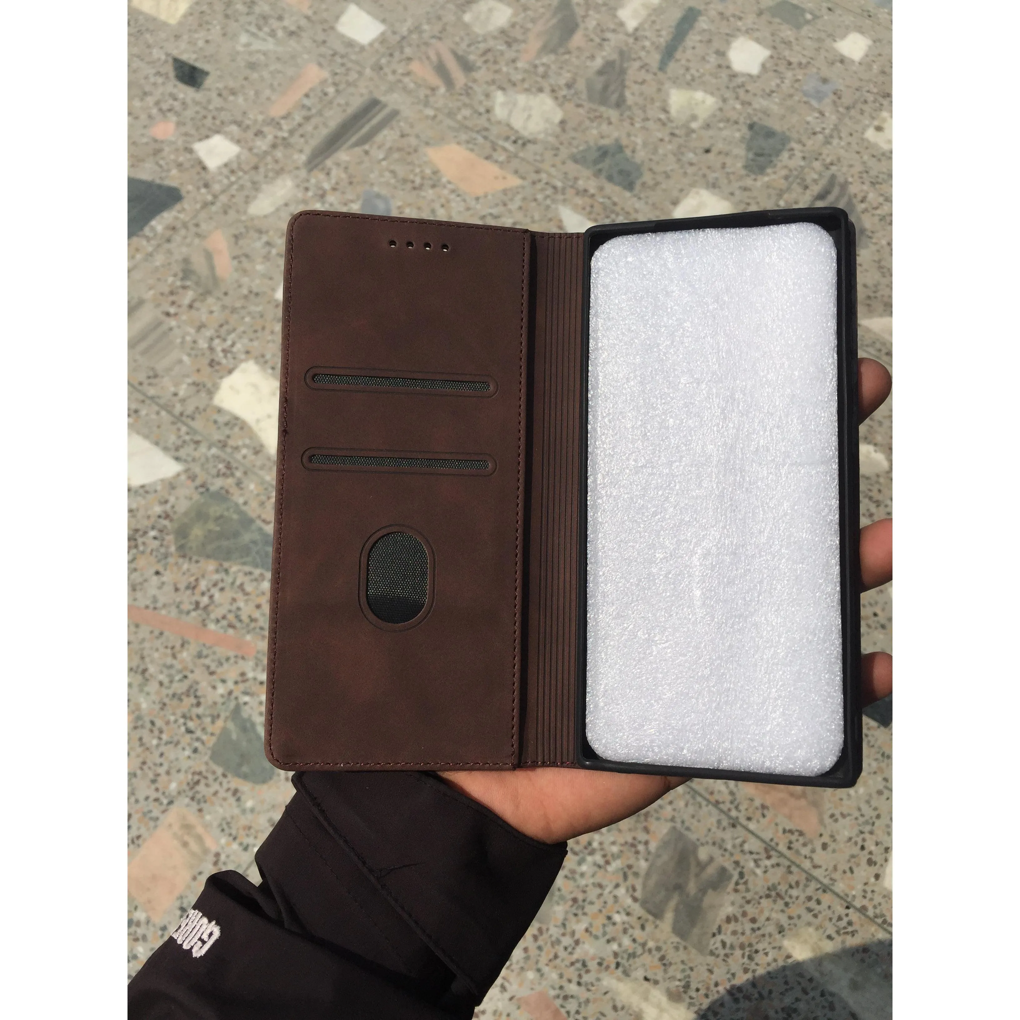 INSTOCK-Leather wear resistant magnetic flip protective