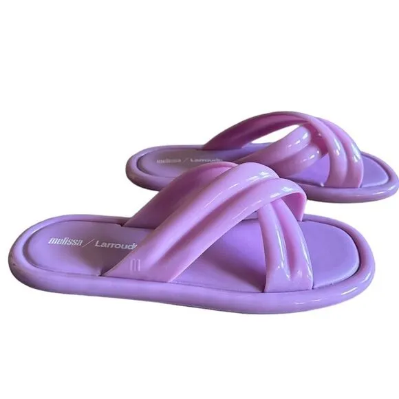 LARROUDE  X Melissa Cali Cross-Strap Slides - Lilac