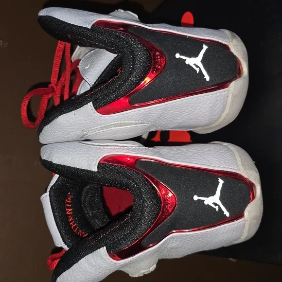 Mens Jordan Pre-owned