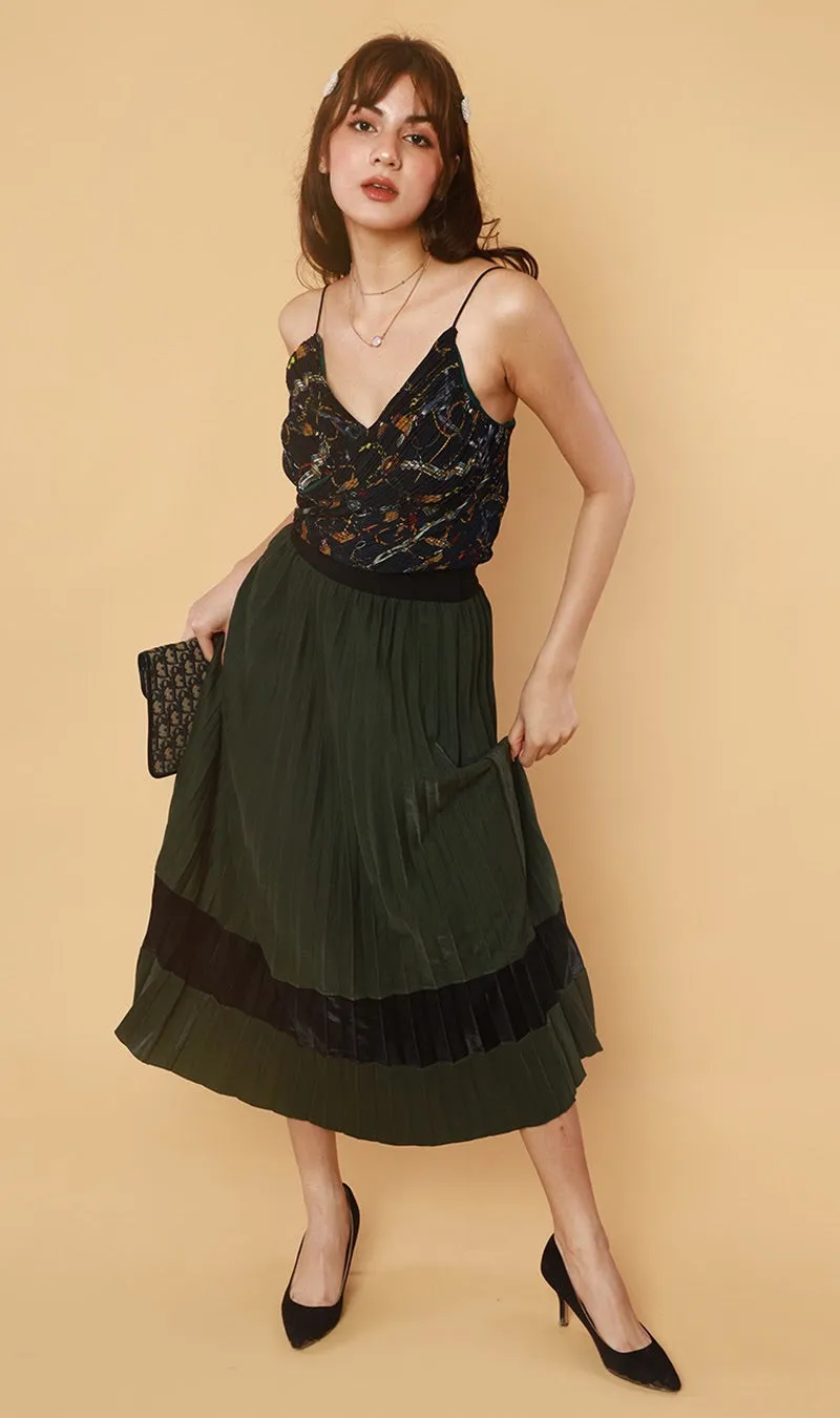 MERLOT Pleated Midi Skirt (Moss)