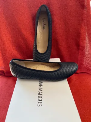 Neiman Marcus Leather Ballet Flats Size 5.5B-NIB
