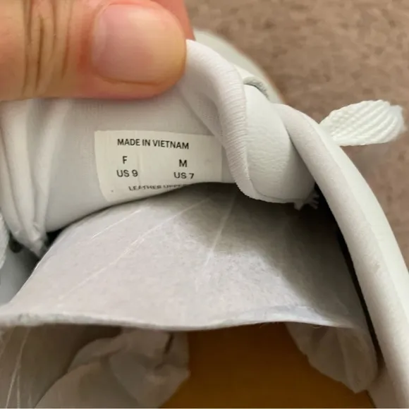 New Everlane The ReLeather Tennis Shoe in White Gum Sole