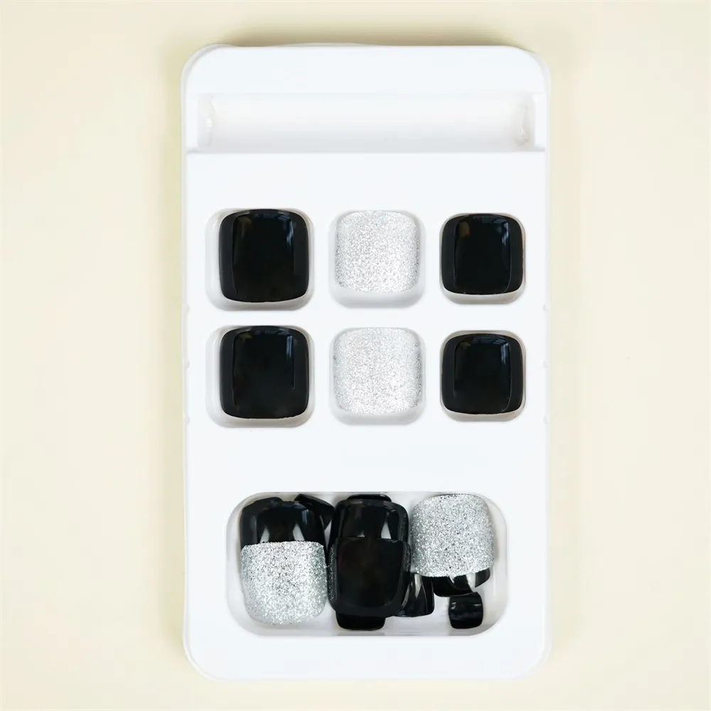 Square Toe Black Silver Shiny Silver