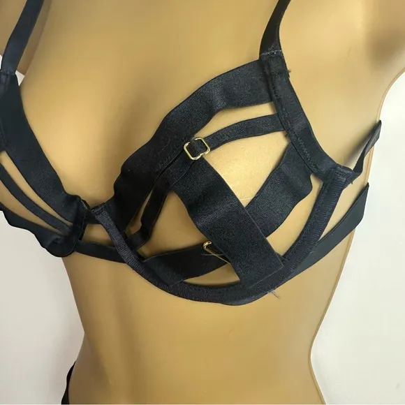 Wolf &amp; Whistle X Dolls Kill Chantal Black Elastic Balconette Bra &amp; Thong Size 4